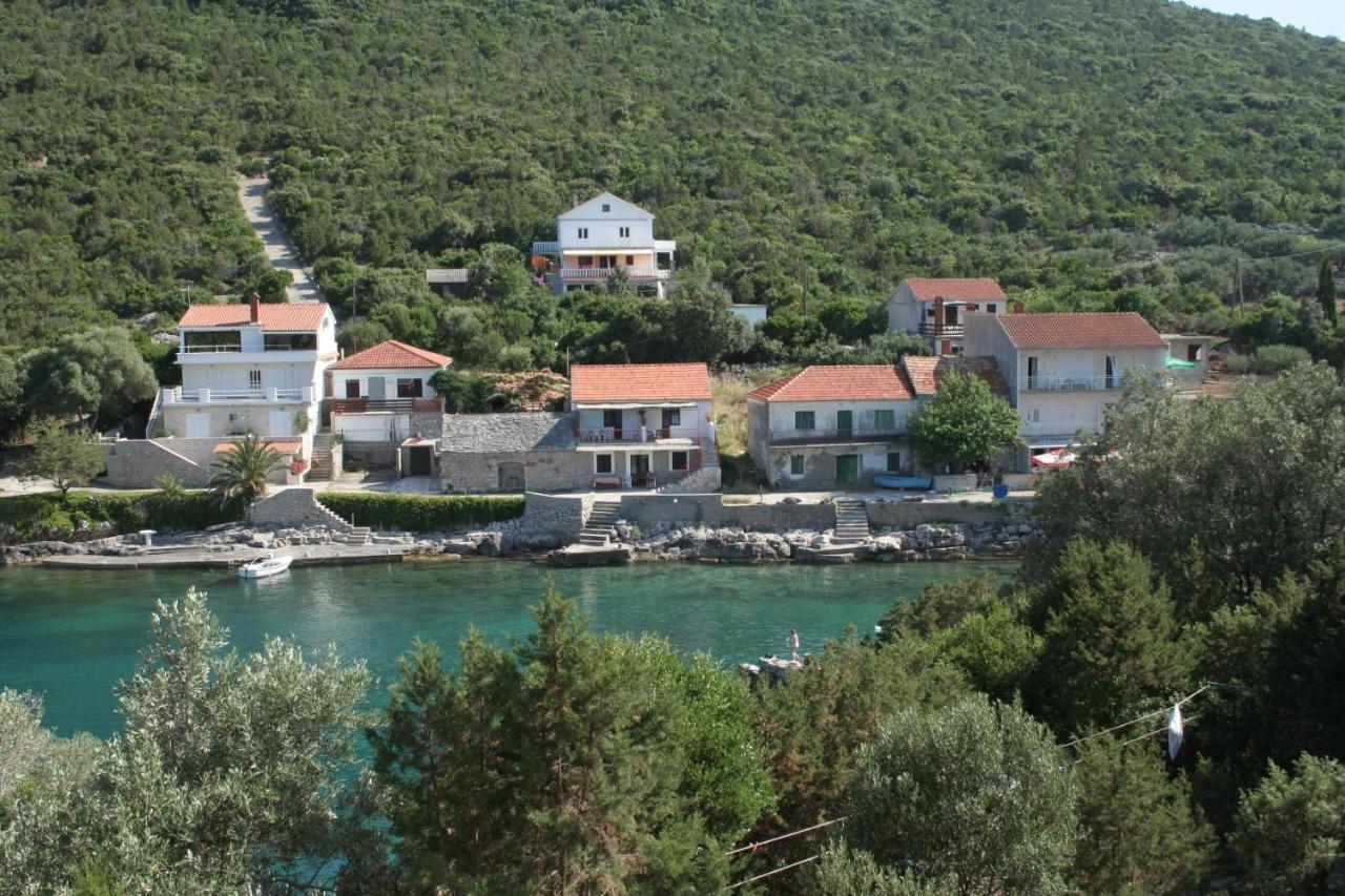 By The Sea Cove Zarace - Gdinj, Hvar - 4598 Apartament *
